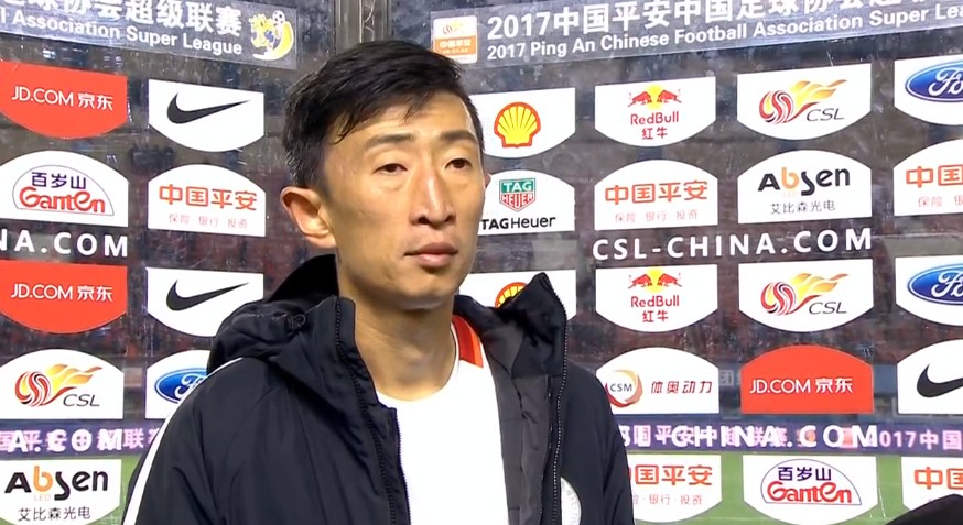罗克是我们已经签下的，俱乐部决定让他提前报到。